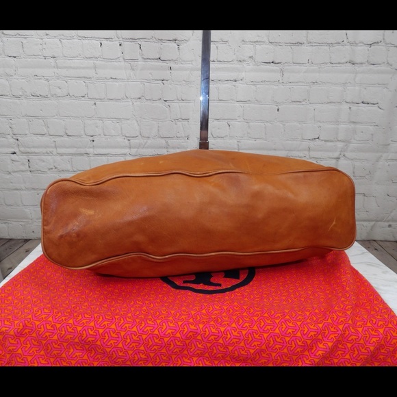 Tory Burch Linden Leather studded drawstring tote - Picture 12 of 12